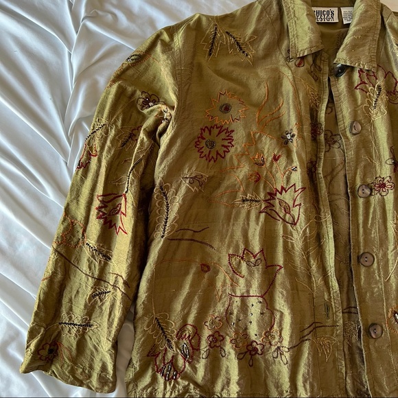 🪴Vintage Y2K Silk Green Embroidered Top🪴 - Picture 7 of 10